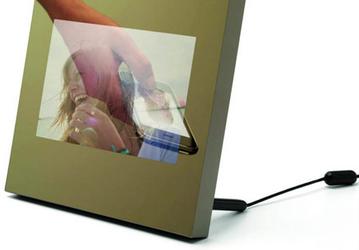 Фоторамка Parrot Specchio — французский минимализм и поддержка Wi-Fi 